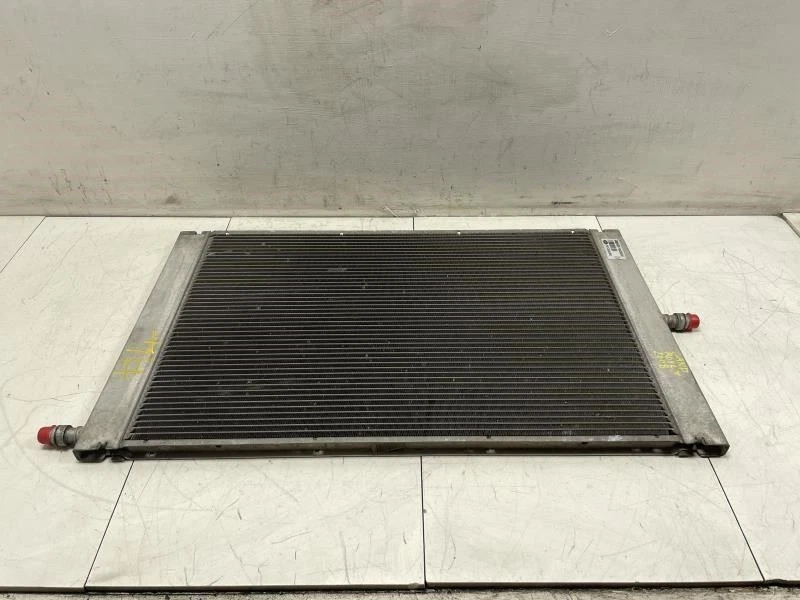 Land Rover Range Rover 4,2 L 2006 2012 intercooler de fábrica Foto 2 de 4