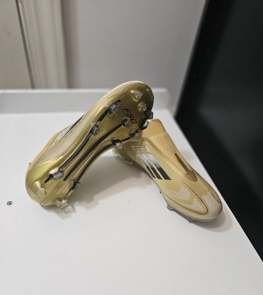 Botines de fútbol Adidas F50 Elite FG para niños color dorado Foto 4 de 4