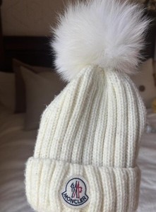 Women’s Moncler Wool Knit Beanie Hat with Pom-Pom WHITE