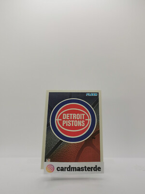 Fleer 1995 / Team Card / Number #245 / Detroit Pistons