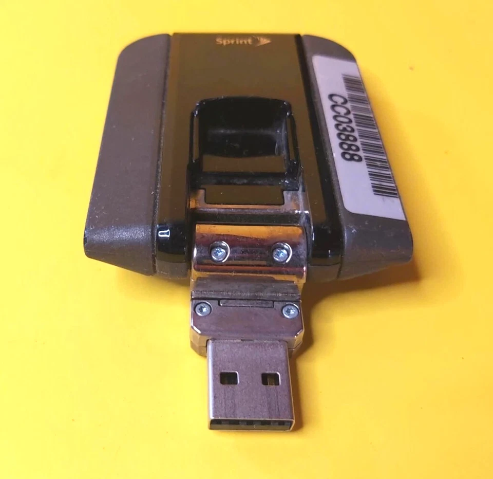 SPRINT NETGEAR AIRCARD 341U COMPACT TRI-BAND USB MOBILE BROADBAND MODEM 4G LTE - Image 2 of 4