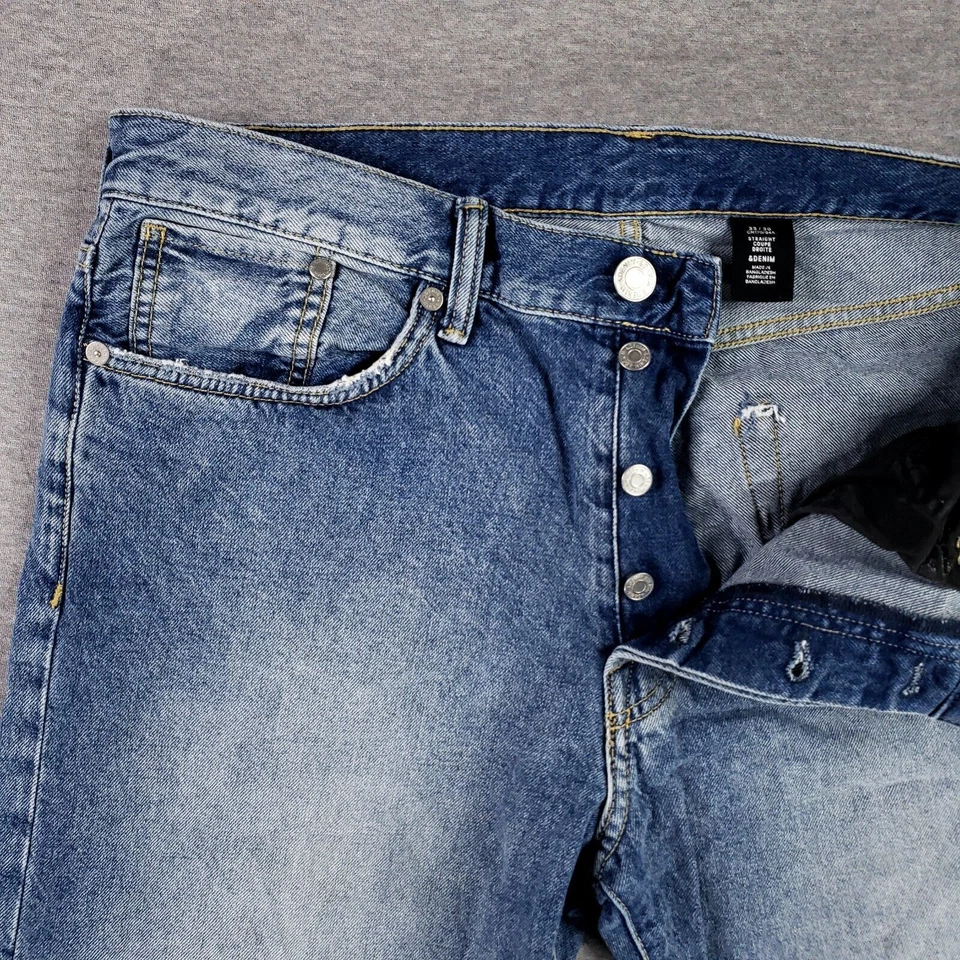 H&M Straight Fit 33x30 Button Fly Blue Jeans Classic Denim Faded Look Wash - Image 2 of 4