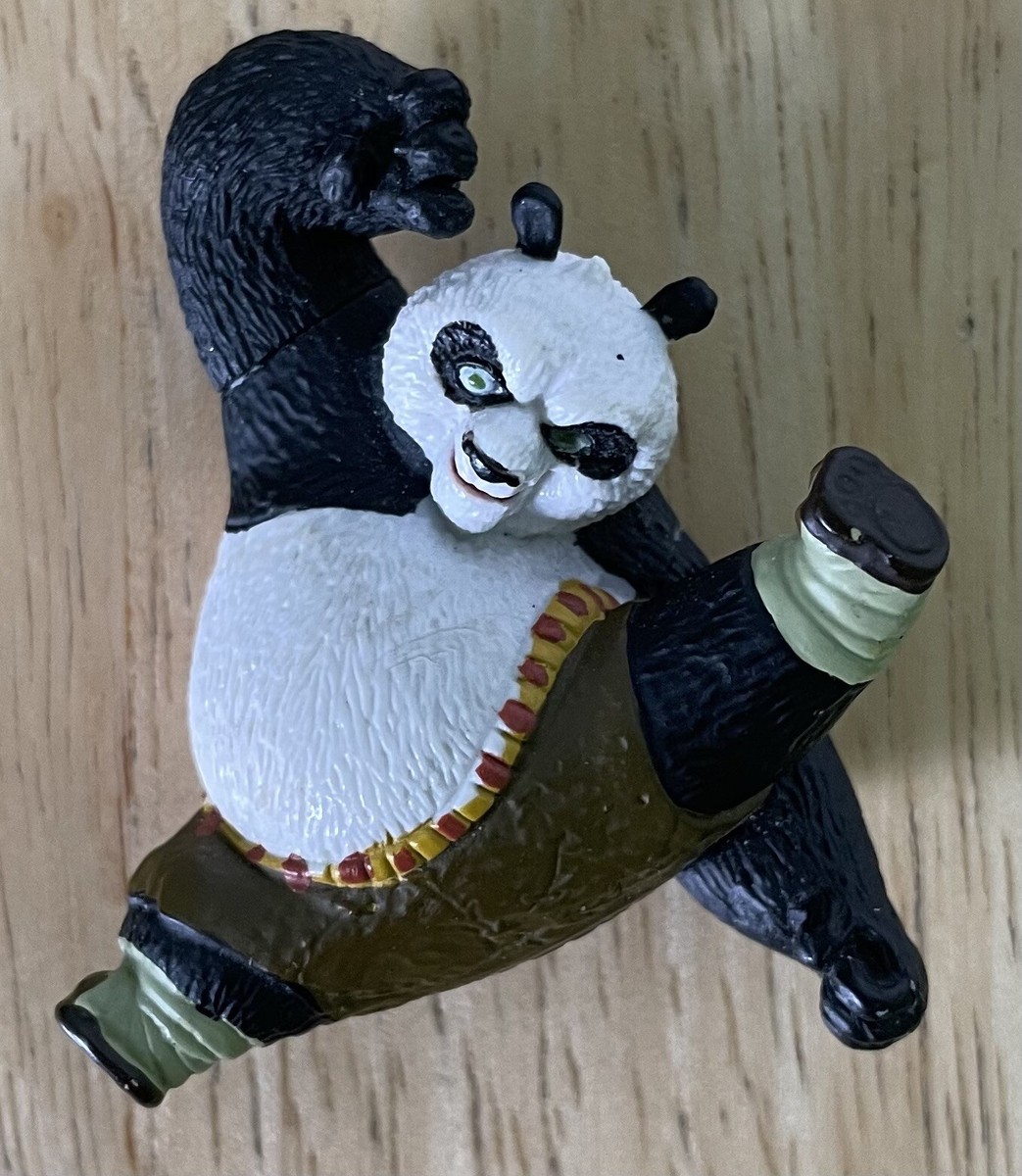 Rare Dreamworks Kung Fu Panda Po Collectible Mini Figure x