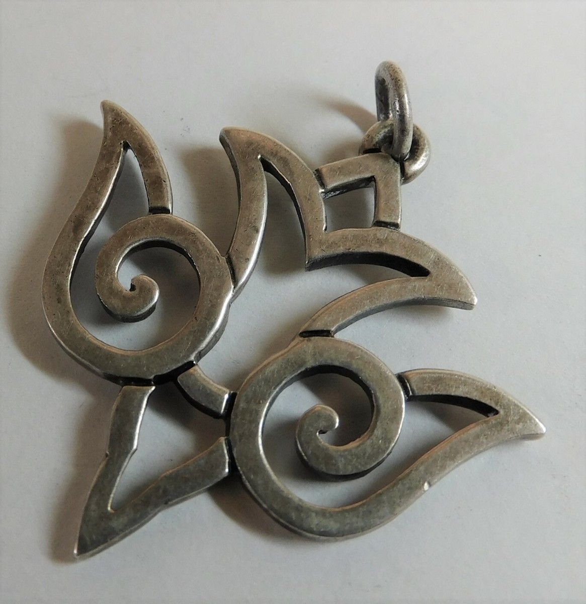 James Avery Retired Sterling Descending Dove Pendant 1 1/2  RETIRED James Avery Descending Dove Pendant, Sterling Silver main image 0