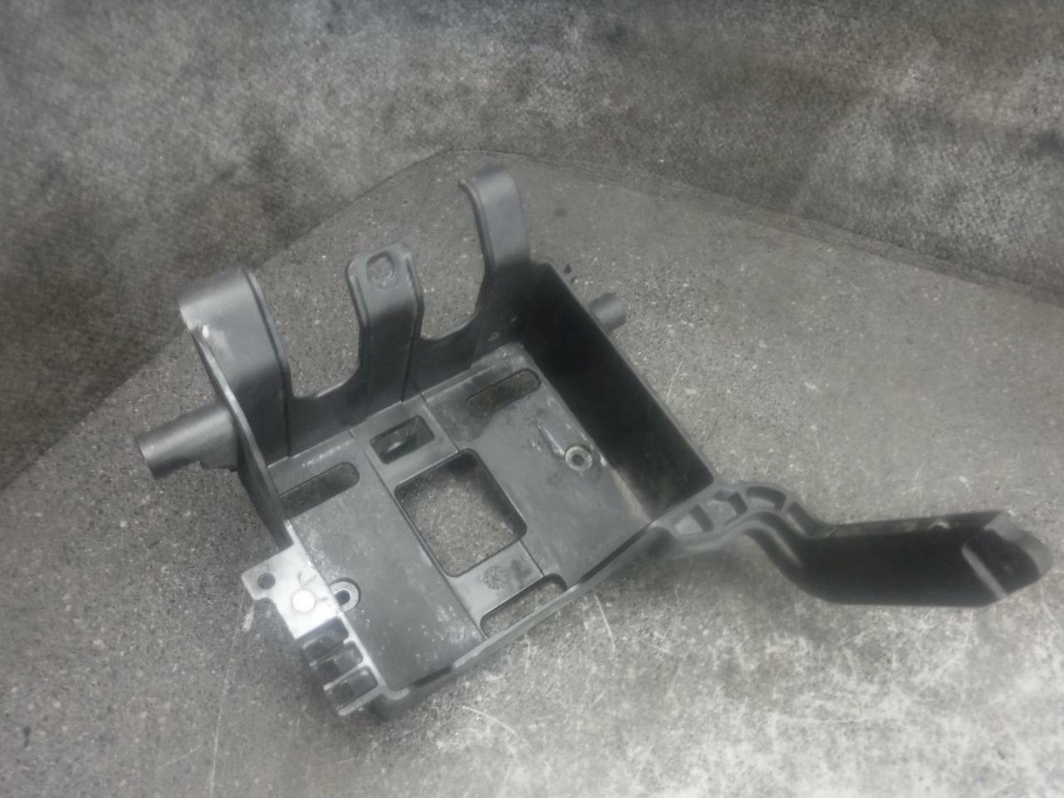 08 Harley Road King FLHR FLHRCI Battery Caddy 95K | eBay
