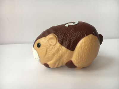 Burger King 2010 Zhu Zhu Hamster Haustier mit Hufeisen Pull Back & Go Cepia LLC