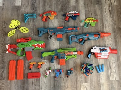 Bundle of 13 Nerf Blasters + 130 Darts & Accessories   Great Condition