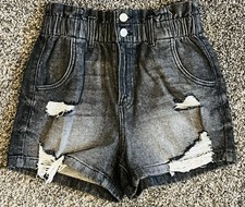 SO High Rise Mom Denim Short Size: 3