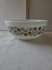Vtg Pyrex # 404 Spring Blossom Crazy Daisy Mixing Bowl  "PRISTINE"   "RARE"