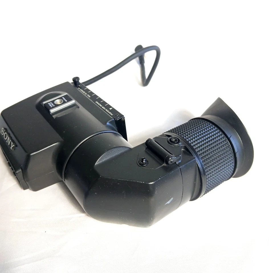Sony DFX-501 Electronic CRT Video Viewfinder Professional Camcorder 12V DC Input - Image 2 of 4