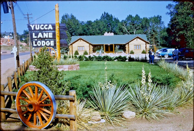 Kodachrome Color Slide (x4) - 1950s YUCCA LANE LODGE MOTEL COLORADO - Red Border