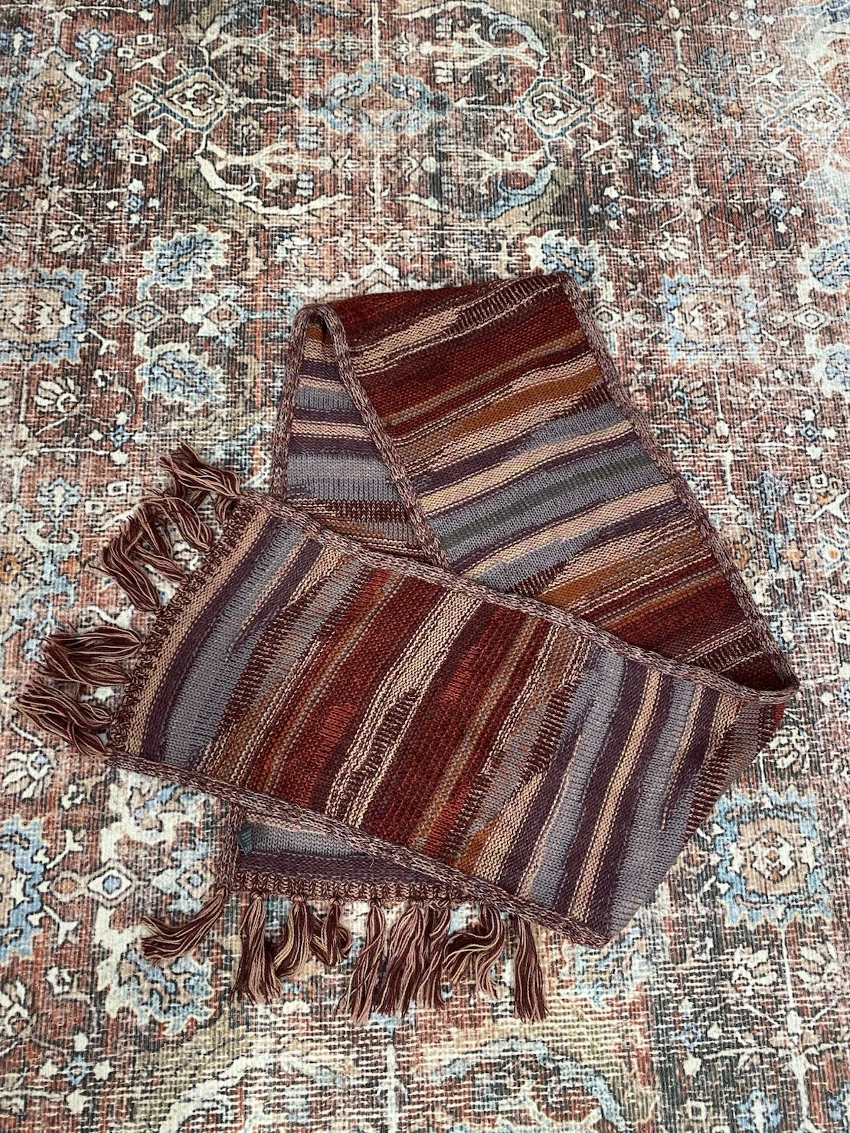 Shupaca made in peru 100%alpaca burgundy maroon fringe boho scarf with tassels