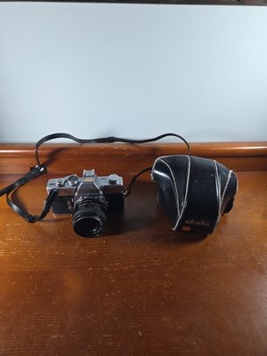 Minolta SRT 101 Film Camera  28mm Lens Case TESTED Fair Condition
