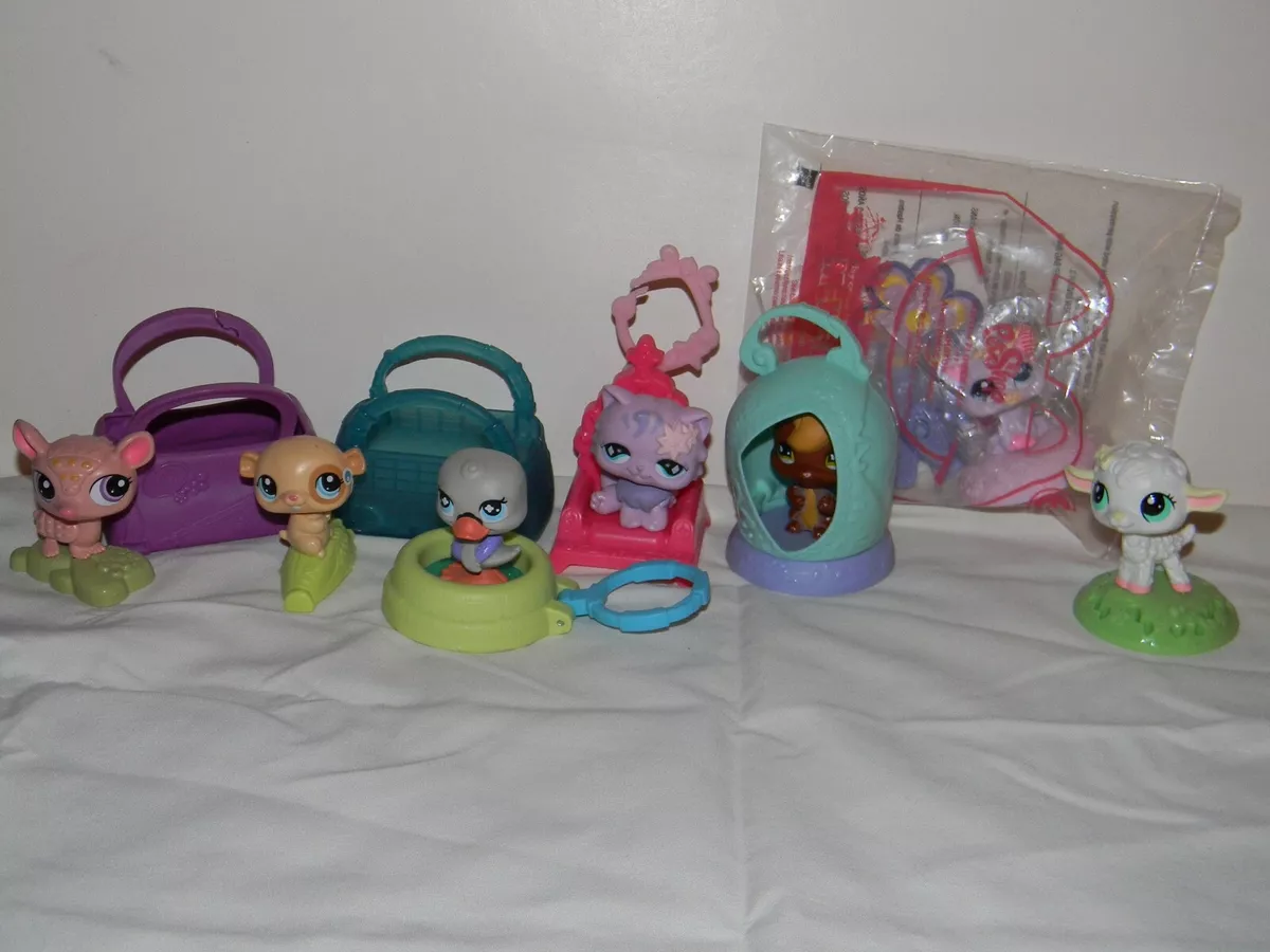 Lot 9 McDonalds LPS Littlest Pet Shop Toy Figures Bobbles 2009 Backpack  Clips