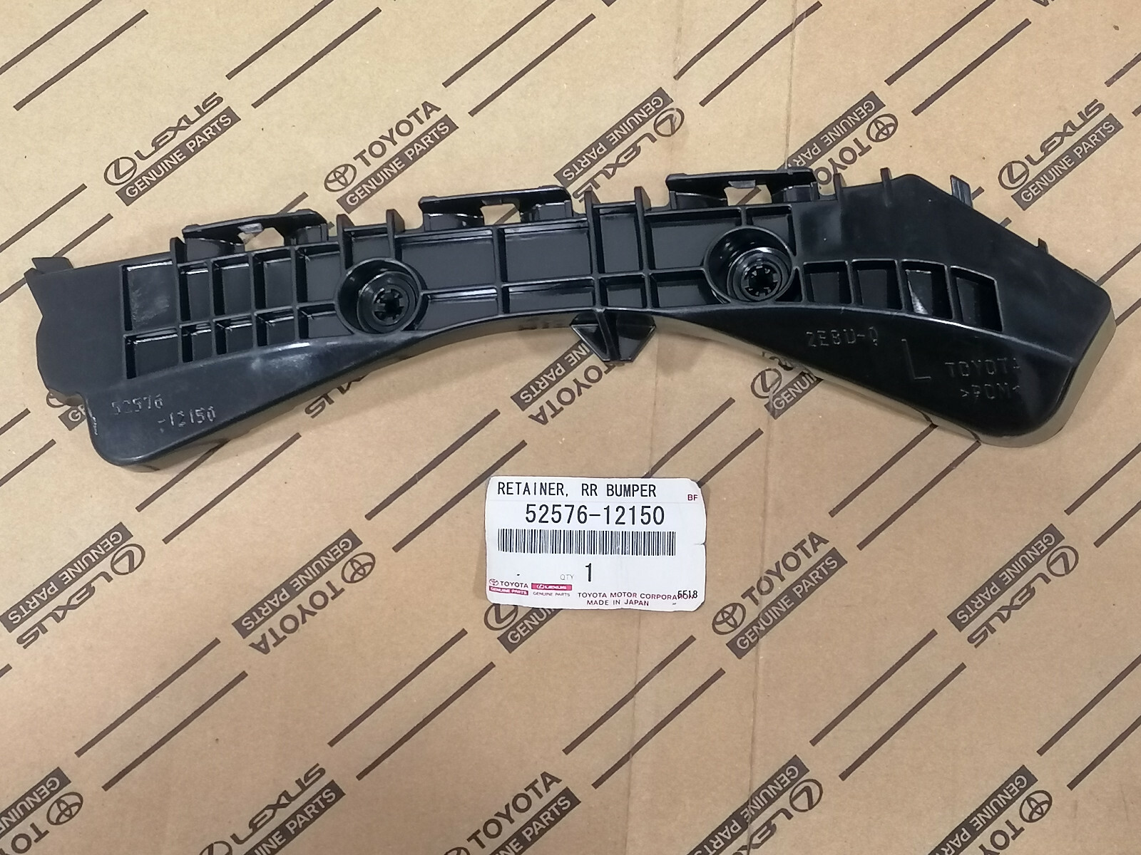 5257602070 FOR Toyota AURIS/COROLLA 06-13 GENUINE RETAINER REAR