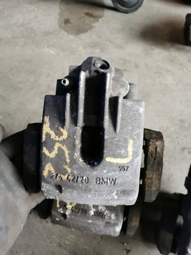 BMW 5er E60 E61 E63 Bremssattel Bremszange mit Träger hinten links 42/20 957