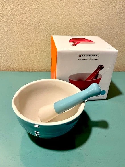 New Le Creuset Stoneware Mortar & Pestle 500ml / 17oz NIB ~ TURQUOISE