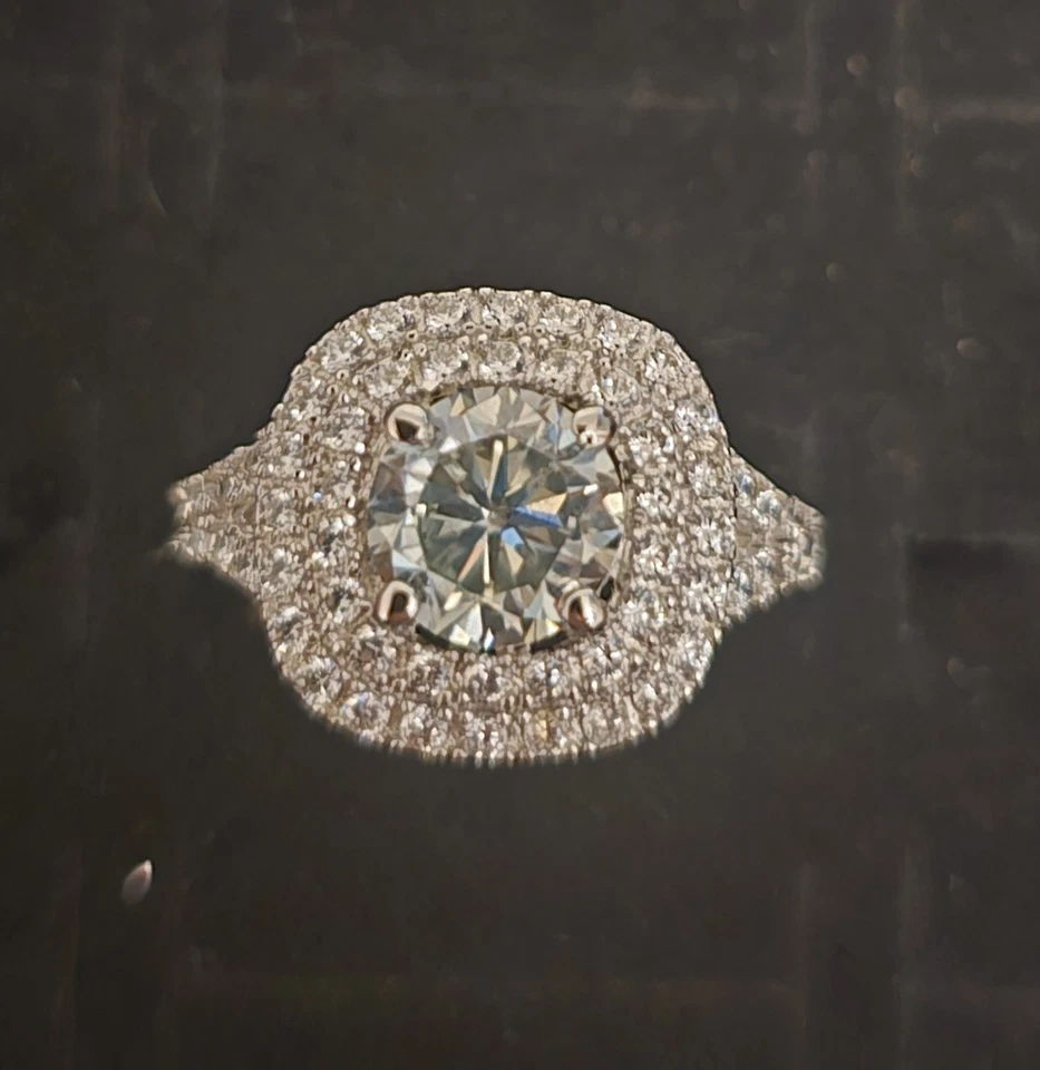 Anillo de moissanita real de corte redondo blanco hielo VVS1 3,48 quilates de plata de ley 925 talla 7 Foto 2 de 4