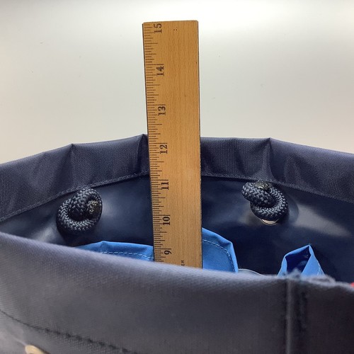 Peter Millar Crown Beverage Tote Cooler Drain Hole Holds 12 Cans Sport Navy Red - Picture 17 of 21