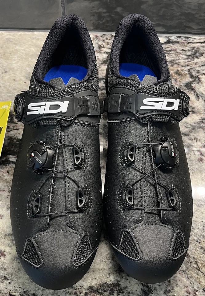 Zapatos de ciclismo de carretera SIDI Genius 10 para hombre suela de compuesto de carbono talla 45 negros techno Foto 4 de 4