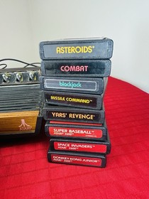 Atari 2600 Woody 4-Switch Console w/ 2 Joysticks + 8 Games - Untested AS-IS