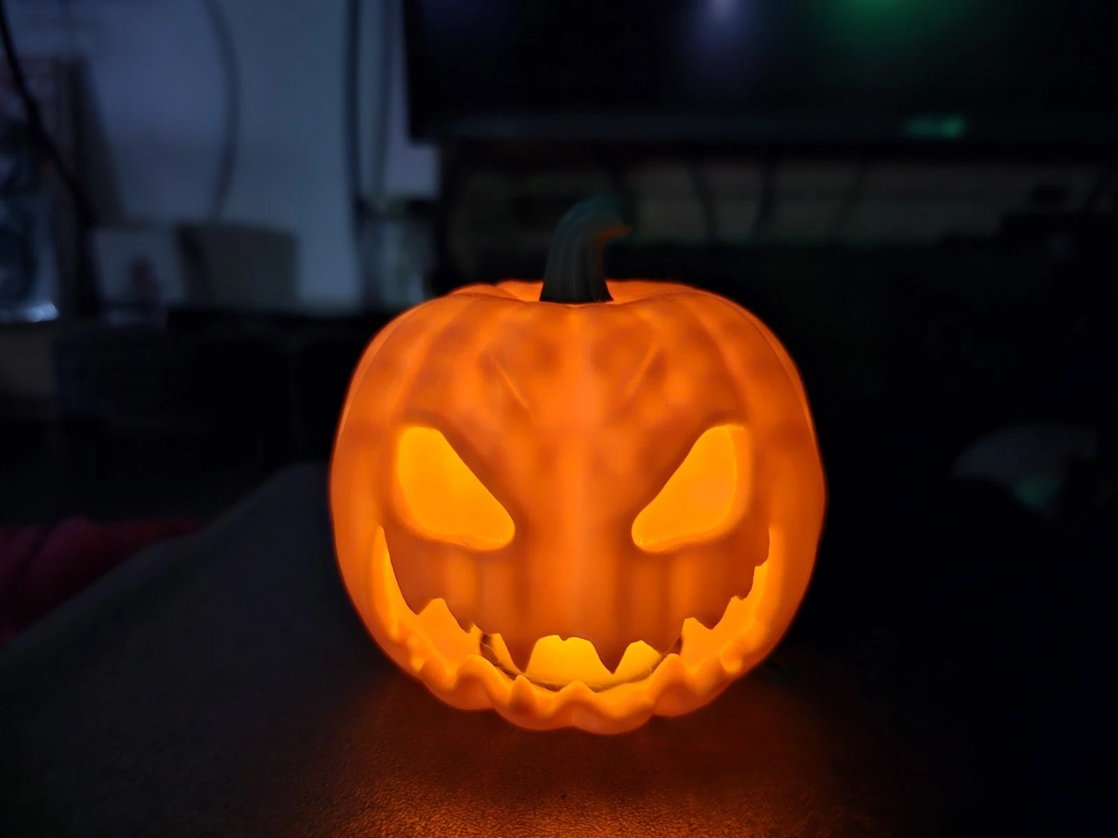 Halloween Jack O Lantern Pumpkin LED Light Up Table Decor