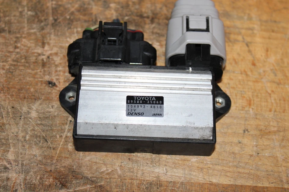 2012-2015 TOYOTA TACOMA Chassis Brain Box Air Injection Control Module OEM — 第 3/4 张图片