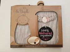 So  dorable Newborn 3 piece prop costume set NEW