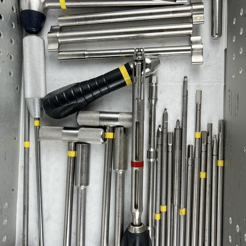 Moss Miami Spinal System Instrument Set W/ Case - Picture 7 of 20