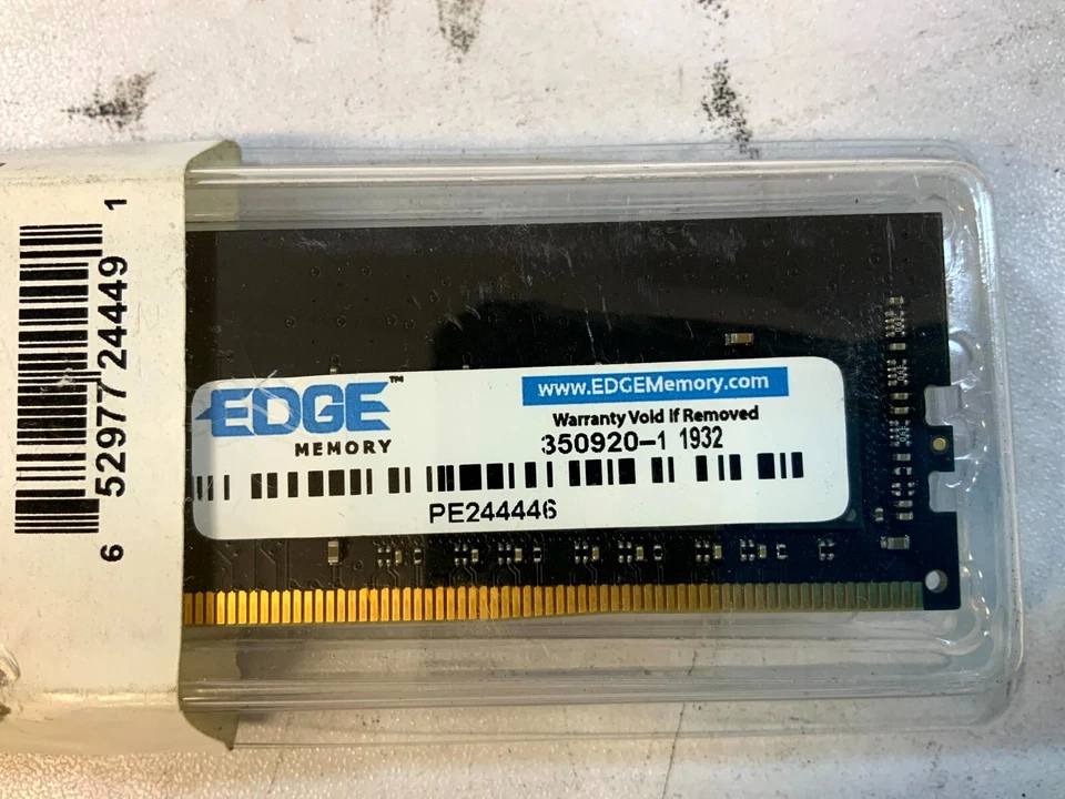 Edge Memory PE244446 8GB 288-Pin 2133 MHz DDR4-2133 SDRAM Memory Module (R3A*) - Image 3 of 3