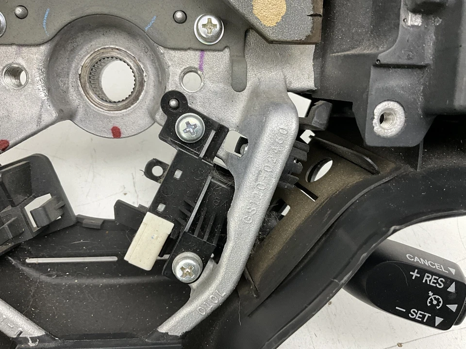 Toyota RAV4 2008 volante GS120-02450 OEM Foto 2 de 4