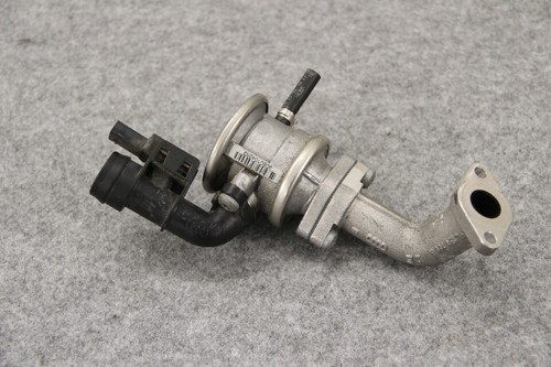 Audi R8 42 & R8 4S Kombiventil 07L131101F AGR Ventil Adapter 07L131166G rechts