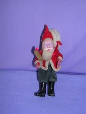 Vintage Clay Face Hands Santa With Bottlebrush 5"