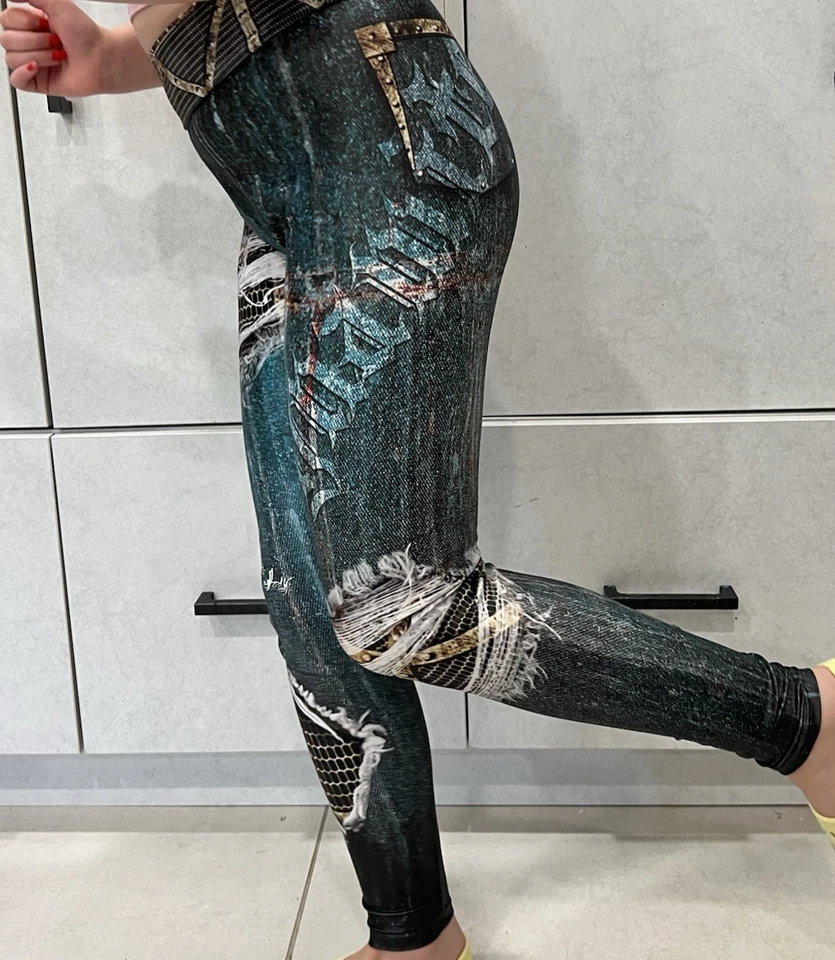 Dynamite Brazil Women’s Leggings Stretch Pull On Size P XS - Image 2 of 4