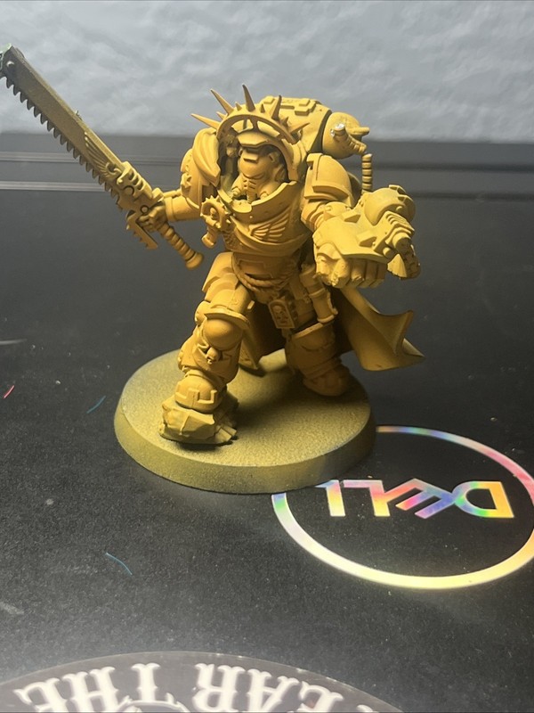 Gravis Captain Space Marines Miniature 40K Missing Skull