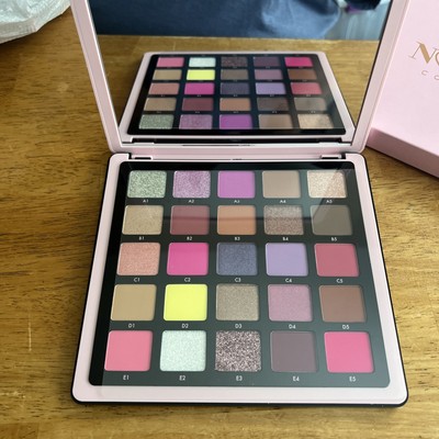 Anastasia Beverly Hills Norvina Pro Pigment Palette Vol. 4 Limited Edition NIB 