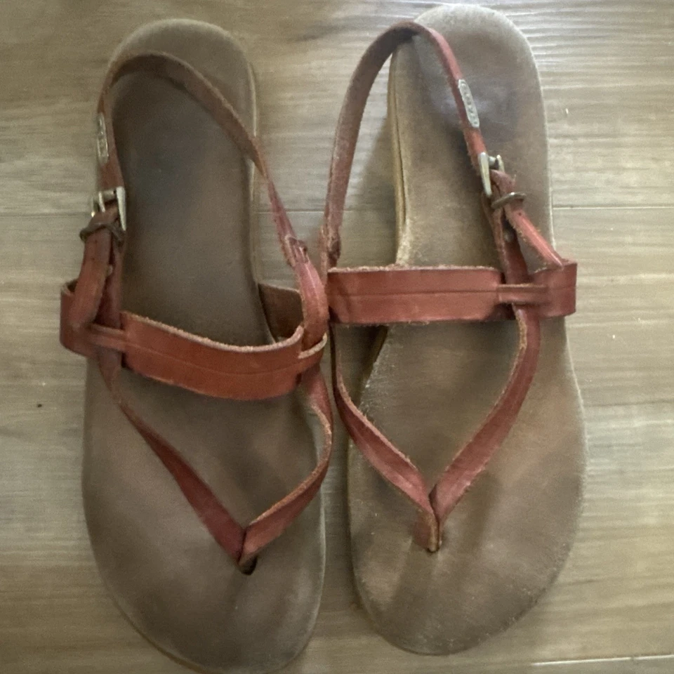 VINTAGE GH Bass Co Strappy Flat Sandals Thong  BROWN LEATHER  Size 8 Thong Strap - Image 2 of 4