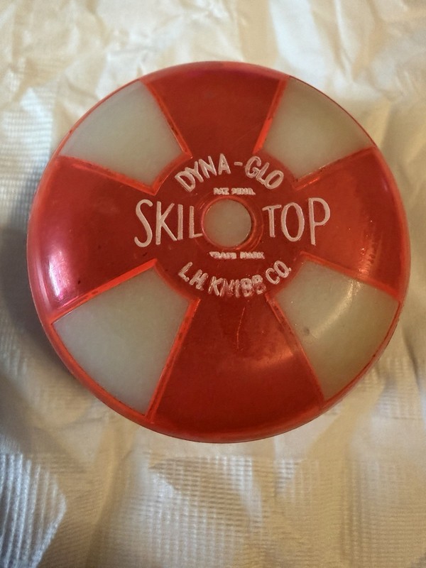 1950’S RARE L.H. KNIBB DYNA-GLO SKIL TOP YO-YO NO STRING
