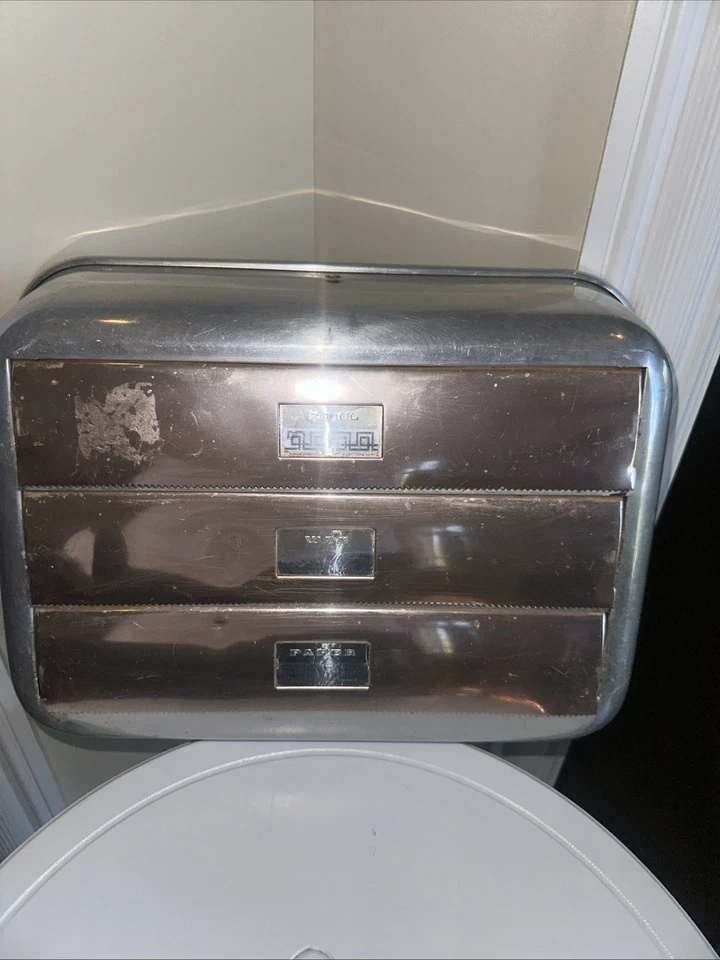 VTG Kromex MCM 1950s Kitchen Foil Wax Paper Towel Dispenser Wall Mount  2 Tone - Image 3 of 4