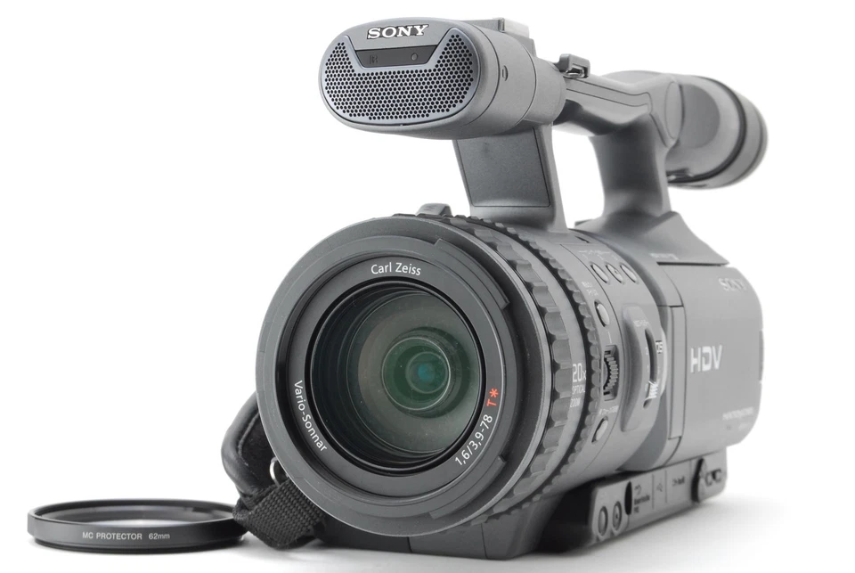 [NEAR MINT] Sony HDR-FX7 HD Camcorder MiniDV Video Camera Works Fine From Japan - Image 2 of 4