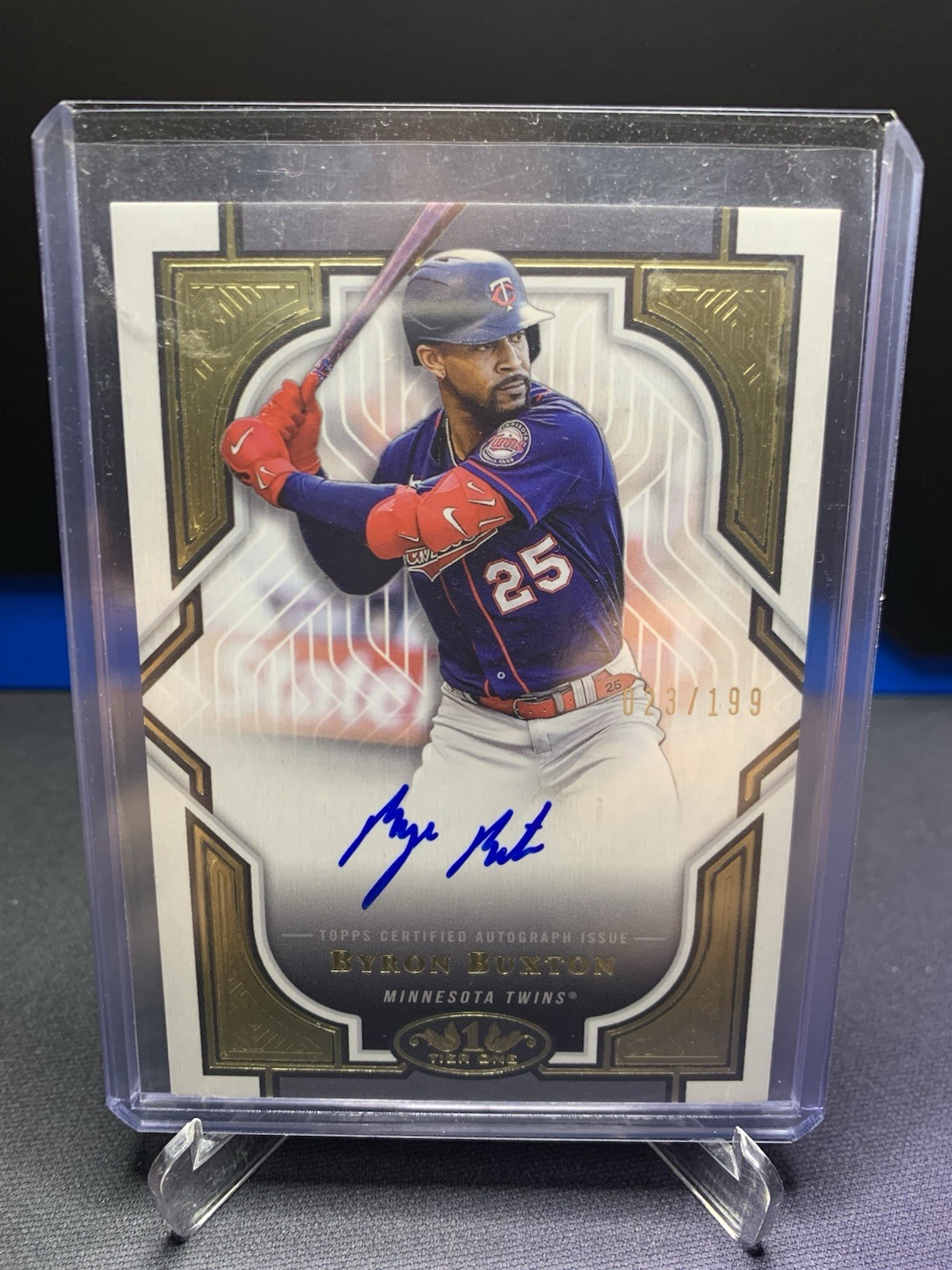 2023 Topps Tier One - Tier One Autographs #T1A-BB Byron Buxton /199