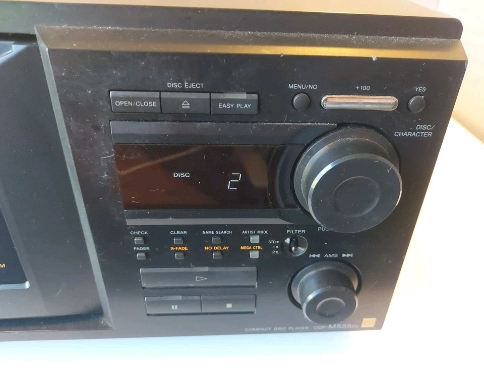 Cambiador de discos Sony CDP-M555ES MegaStorage 400 sin control remoto SIN PROBAR COMO ESTÁ Foto 4 de 4