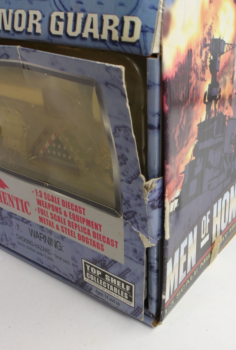 Men of Honor 1:3 Scale Pearl Harbor 60th Anniversary US Marine