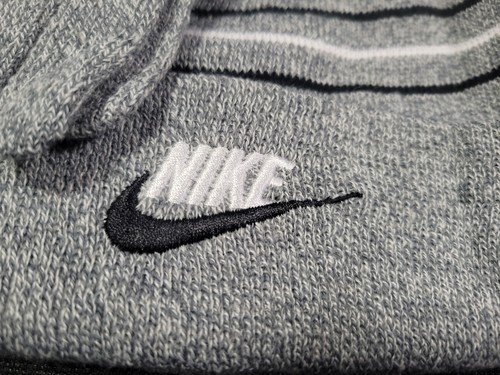 NIKE Boys Youth 8/20 2 Piece Fold over Futura Beanie Hat Gloves Set Gray - Picture 2 of 8