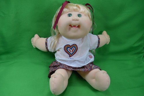 Vtg 1983 Cabbage Patch Doll,Blonde Hair,Blue eyes,Mattel,Marked First Edition