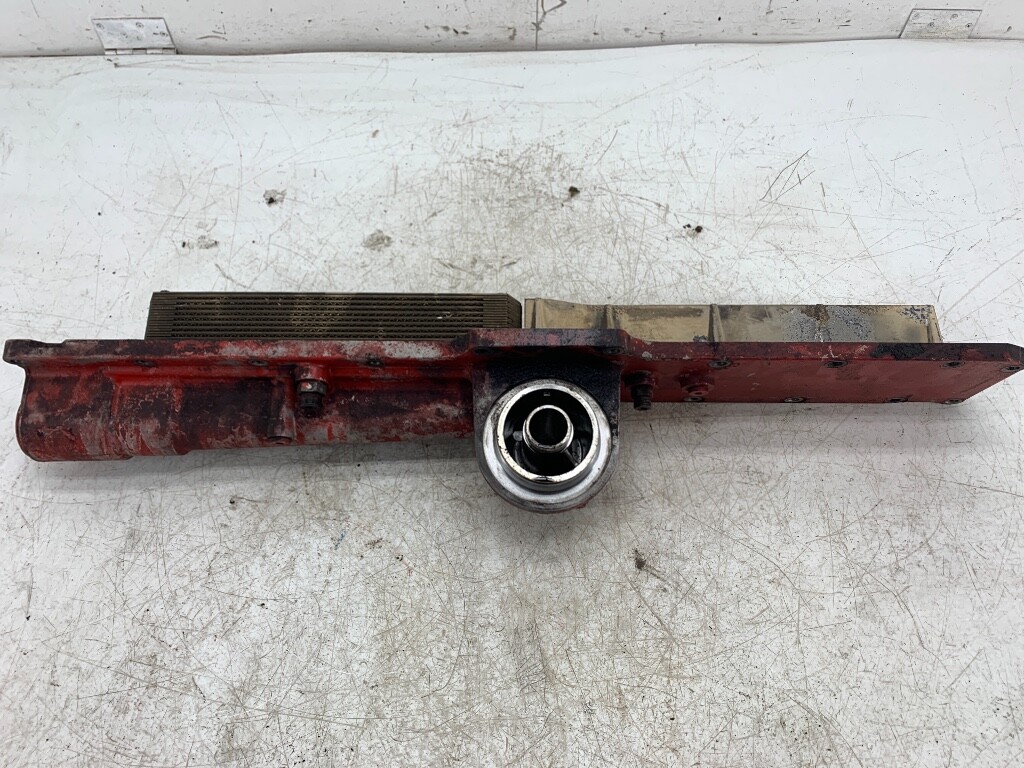Cummins ISX Engine Oil Cooler and Filter Housing 4965895