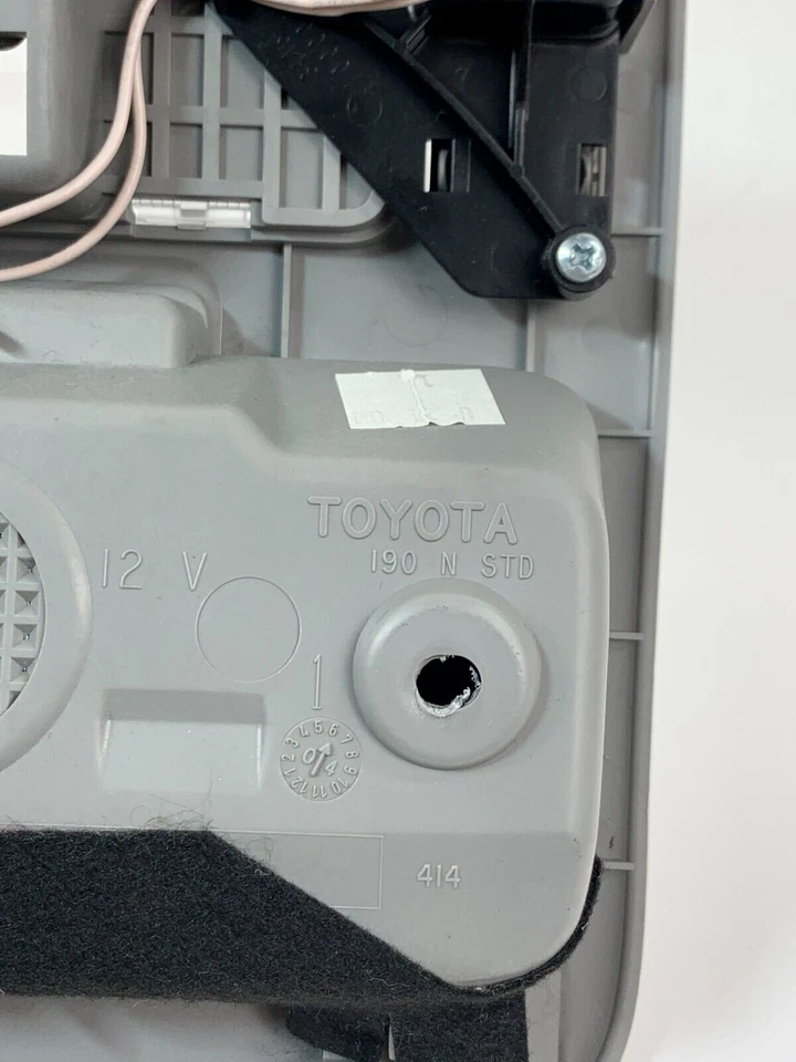 01 02 03 04 05 Toyota RAV4 consola superior techo cúpula mapa luz lámpara 10000309 Foto 4 de 4