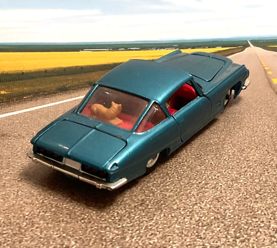 1963 CORGI Mettoy Great Britain CHRYSLER GHIA L.6.4 Coupé #241 metallic blue - Image 3 of 4