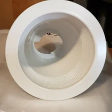 Progress Lighting P8175-28 White 5" Step Baffle Trim Par30, Br30, A19 Lamps NEW