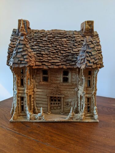 Windy Meadows Pottery Candle House - Limited Edition - Spinster Sister's House - Picture 1 of 16